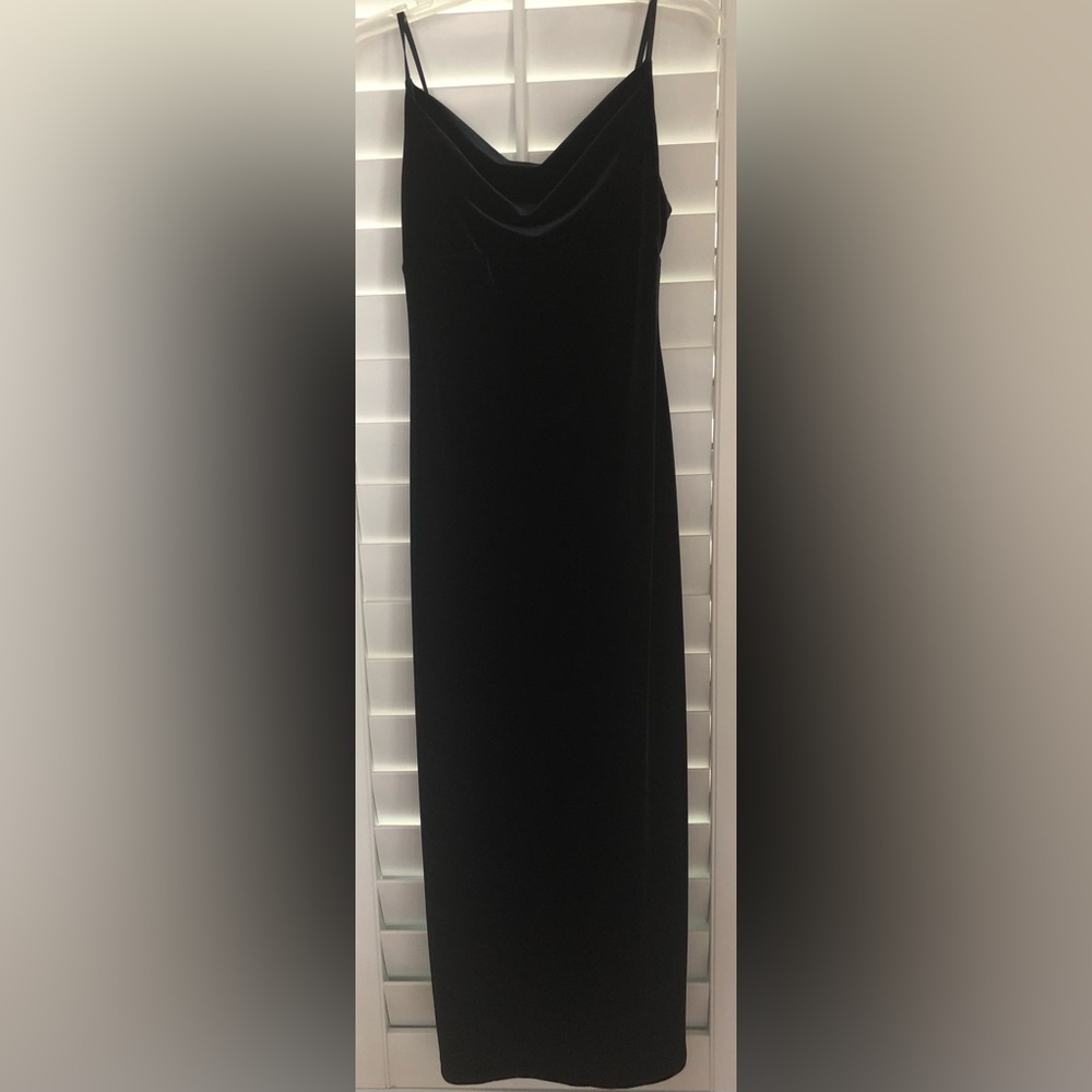 LOFT 4P Velvet Navy Maxi Dress